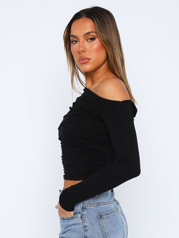 Off-shoulder long-sleeved gathered midriff-baring knit top